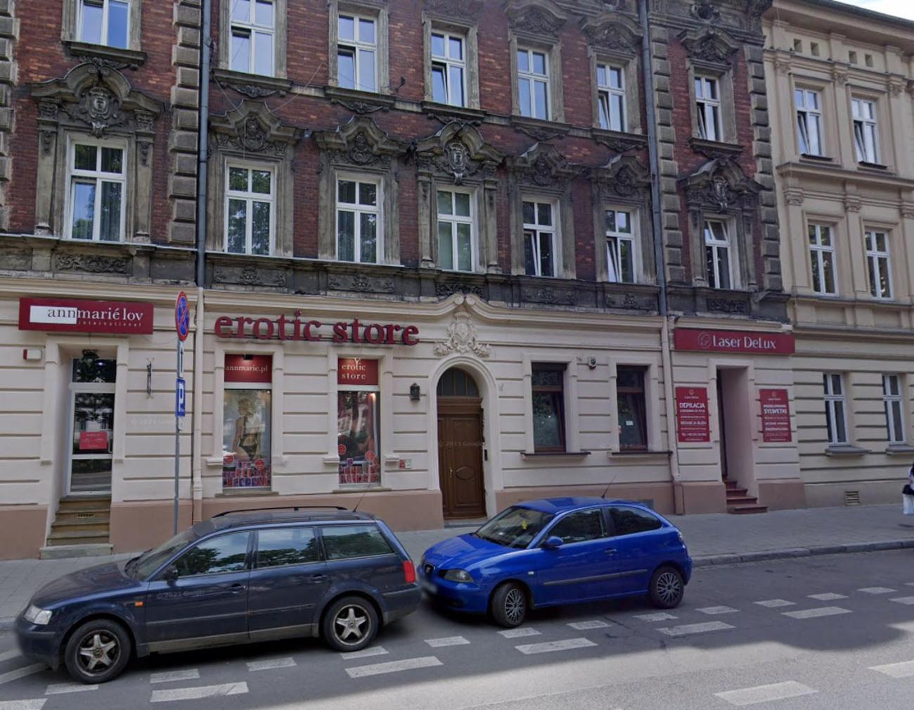 Anna, Center Krakow